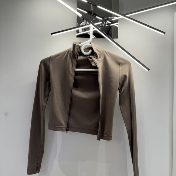 TNaction TNABUTTER Limit Zip Long-sleeve size XS - Picture 2 of 3